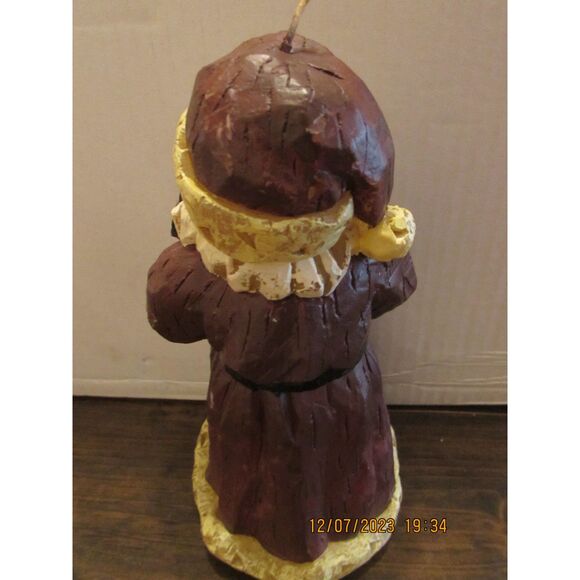 Santa Claus wooden look candle with red bird and bird house Christmas - Picture 4 of 6